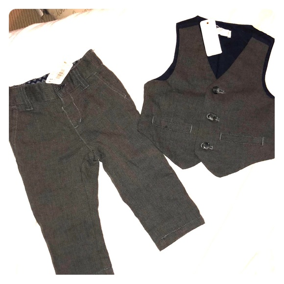 Gymboree Baby Boy Vest & Pant Set 6-12mth - Picture 1 of 8